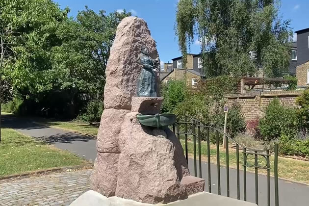 The statue of Fanny Wilkinson in Coronation Gardens